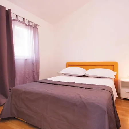 Διαμέρισμα Amazing In Dolac With House Sea View Podgreben