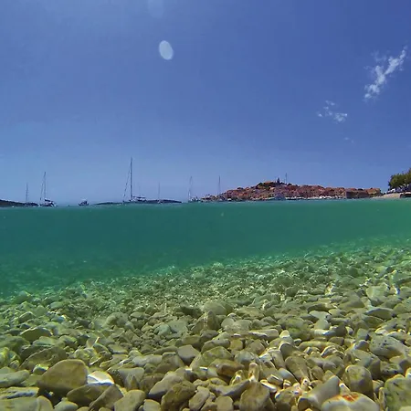 Apartment Dolac With Sea View 10 *